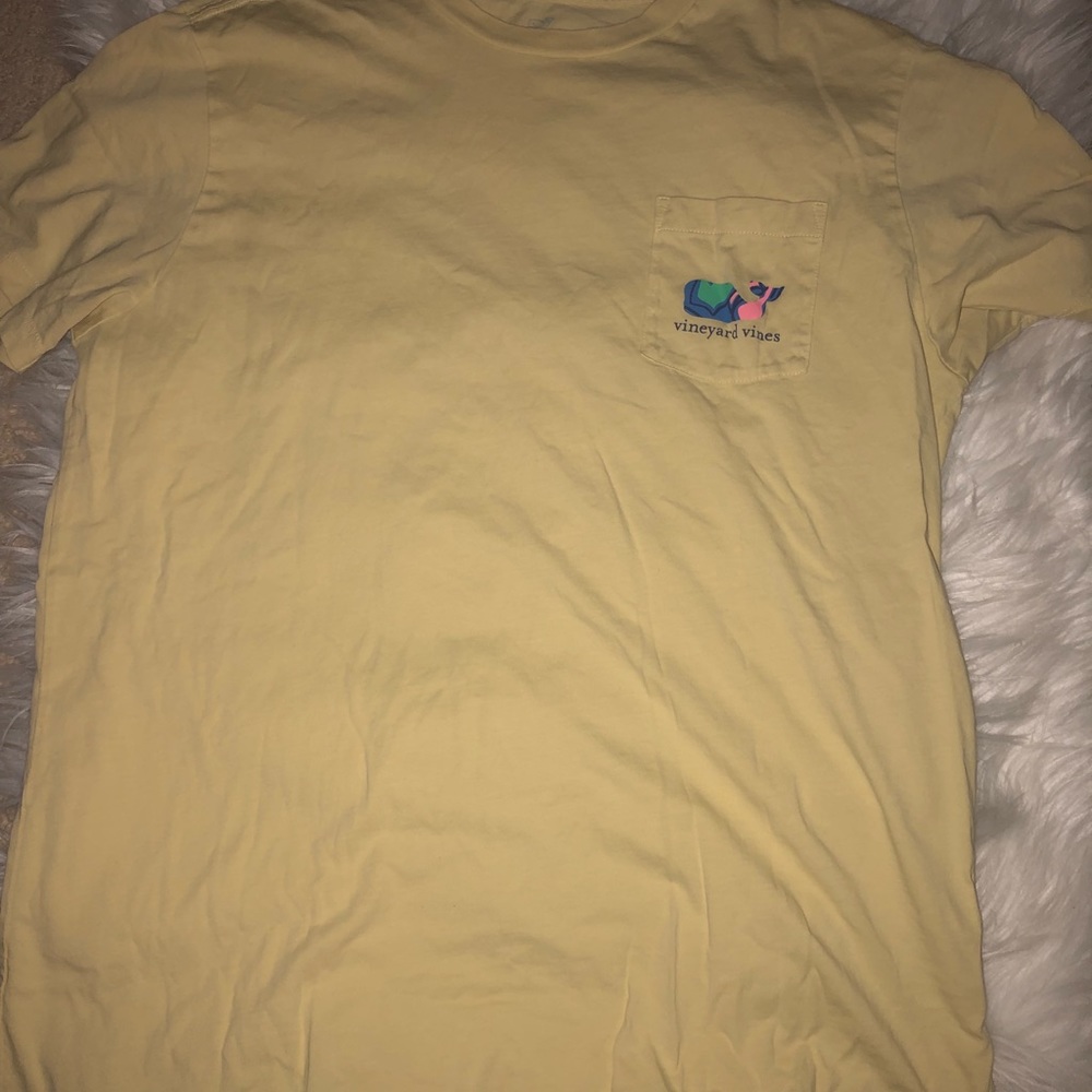 pale yellow Vineyard Vines short sleeve